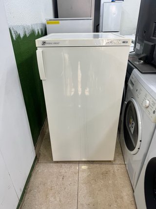 Congelador Vertical General Frost Blanco