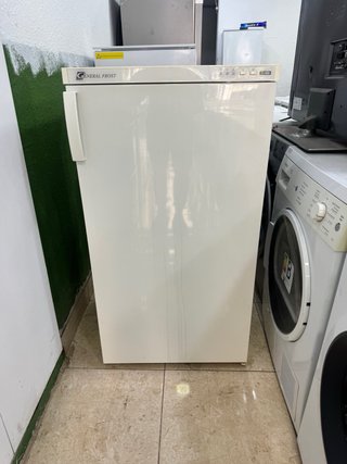 Congelador Vertical General Frost Blanco