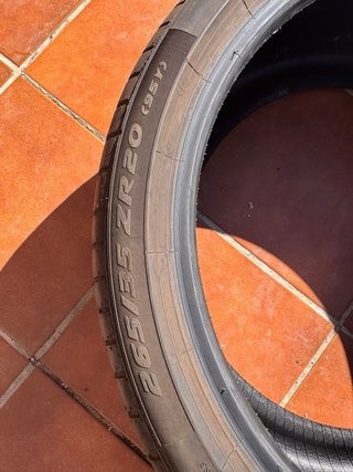 Neumáticos Pirelli P Zero con homologación Porsche