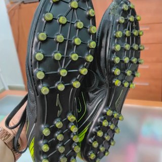 Botas de fútbol Joma Aguila talla 38