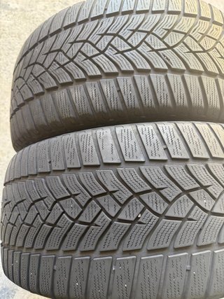 Neumáticos Goodyear 245.40.18 97V
