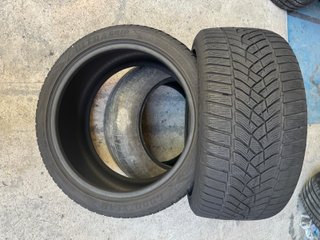 Neumáticos Goodyear 245.40.18 97V