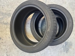 Neumáticos Goodyear 245.40.18 97V
