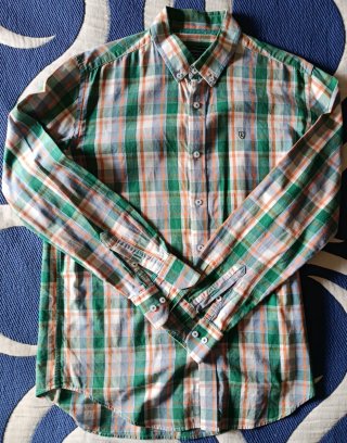 Camisa Guess cuadros verde y naranja Talla S