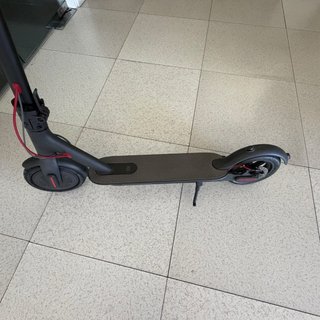 Patinete Eléctrico Xiaomi M365 COMO NUEVO!! LEER!!