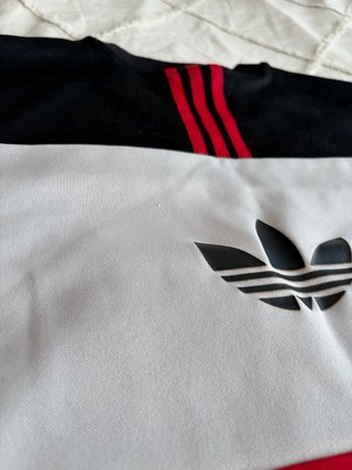 Camiseta Adidas Tricolor Talla M