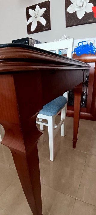 Mesa de Comedor Neoclásica Extensible