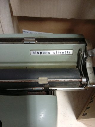 Máquina de escribir Hispano Olivetti Lexicon 80