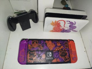 Nintendo Switch OLED Pokémon Scarlet & Violet