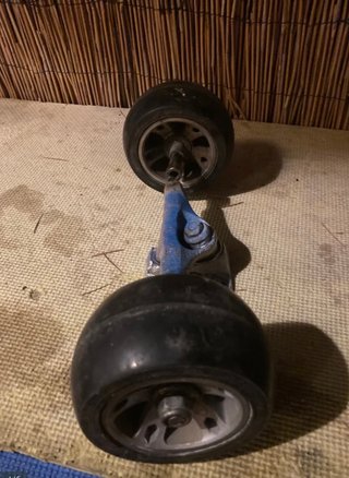 2 Ruedas de Goma Dura 11 cm