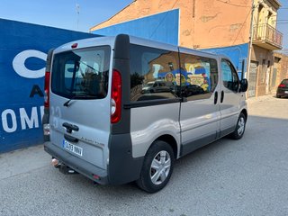 Opel Vivaro 2013