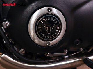 TRIUMPH SPEED TWIN 900