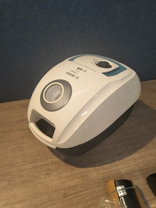 Bosch BGL4SIL69W Aspirador con bolsa