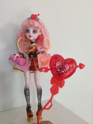 Monster High G3 Cupido Muñeca Completa