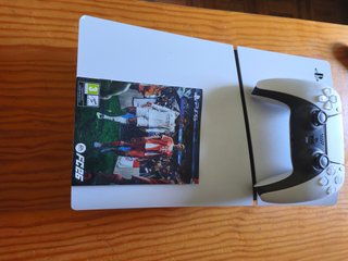 PlayStation 5 (PS5) con Mando y Juego