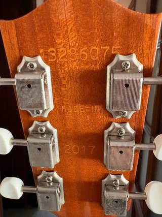 Gibson J-35 Guitarra Acústica