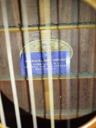 Yamaha FG-335 Vintage Guitarra Acústica