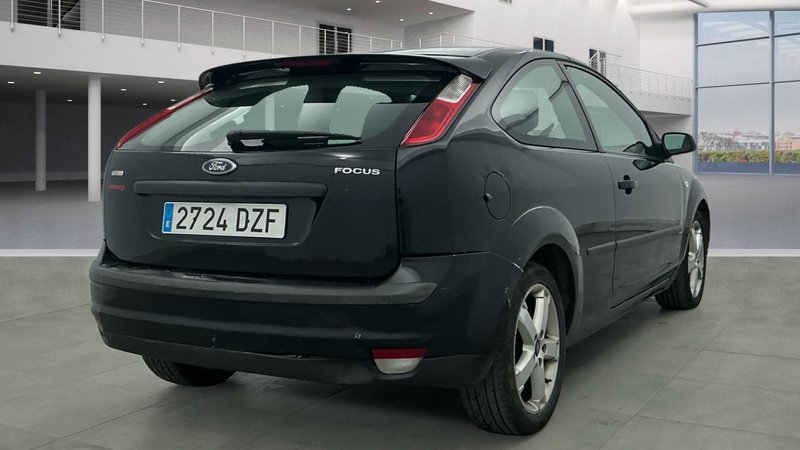 Ford Focus 2.0 TDCI S 3p 2006, foto 4