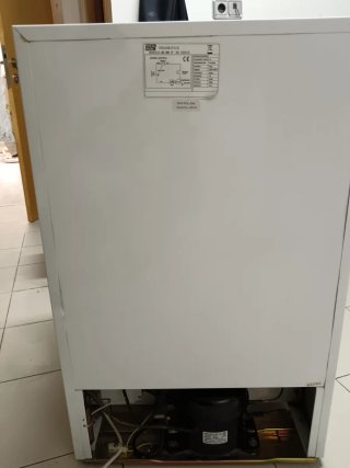 Nevera Newpol Combi 89L 48×50×82.1cm,22.4kg