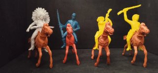 Lote figuras de la marca Jecsan.