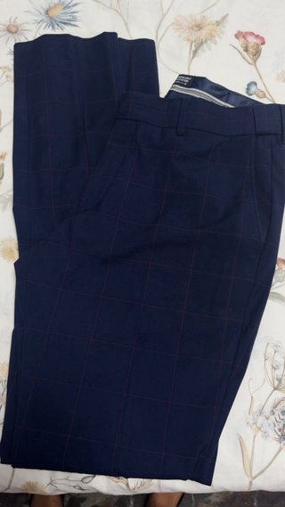 Traje de hombre azul talla 48 (para una M y una 42