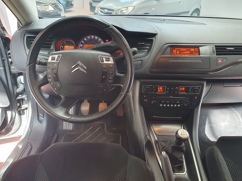 Citroën C5 Tourer 1.6 HDI Premier 2008, foto 8