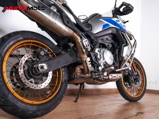 VOGE 900 DSX