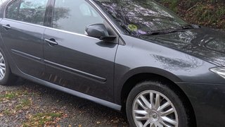 Renault Laguna III Initiale 2.0 dCi 150 CV – 2009