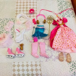 Set de Ropa y Accesorios para Muñeca Nancy