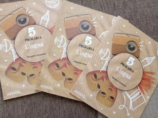 Libros tres trimestres Lingua 5 primaria Anaya.