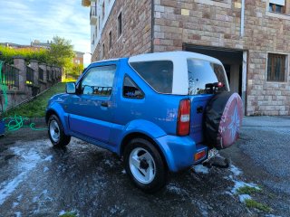Suzuki Jimny 2001