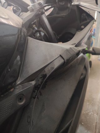 Yamaha YZF R125 - Proyecto para reparar