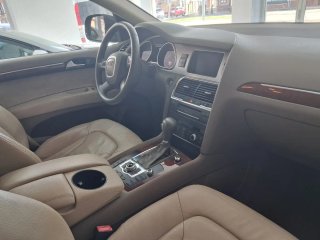 Audi Q7 2011