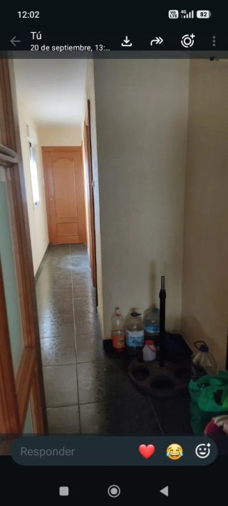 Piso en plaza quemadero Almería