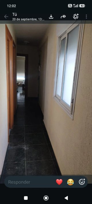 Piso en plaza quemadero Almería