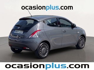 Lancia Ypsilon 1.2 Silver Evo II 51 kW (69 CV)