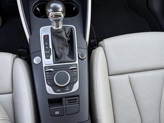 Audi A3 Sportback 184CV S tronic S line | Faros di