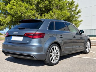 Audi A3 Sportback 184CV S tronic S line | Faros di