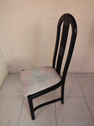 Silla de Madera Maciza Negra