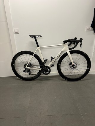 Bicicleta Aurum Magma 2025