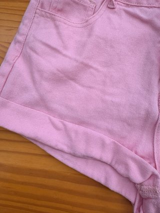 Pantalón corto rosa