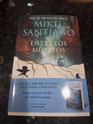 Entre los muertos (Trilogía de Illumbe 3)