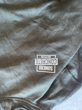 Sudadera Carhartt Negra con Capucha