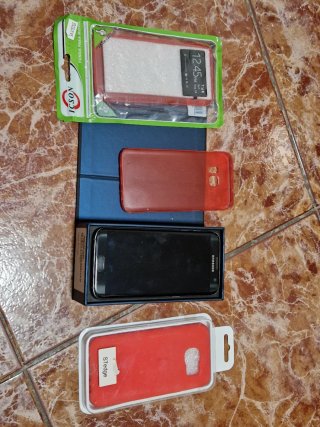 Samsung Galaxy S7 Edge + Fundas + caja