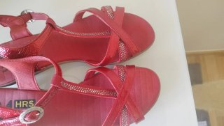 Sandalias 24 HRS Rojas Pedrería