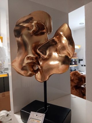 Scultura decorativa Strotime dorata