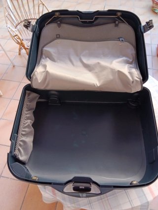 Maleta Samsonite Negra Rígida