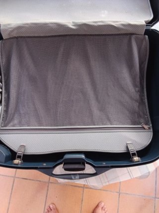 Maleta Samsonite Negra Rígida