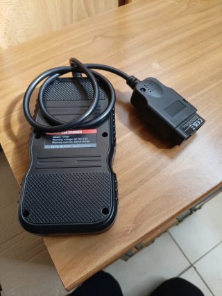 V520 Lector OBDII EOBD CAN