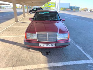 Mercedes benz 230E w124